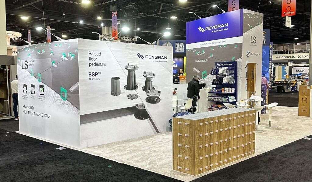 amplifying-brand-visibility-and-recognition-with-custom-booths